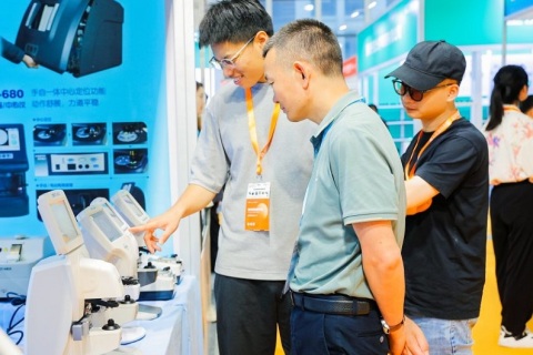 温州国际眼镜展展会现场图片