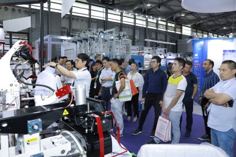 中国纺织品洗涤、皮革护理、清洁设备展-上海洗涤展展会现场图片