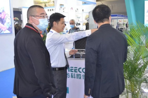 广州两用技术装备成果交易会展会现场图片