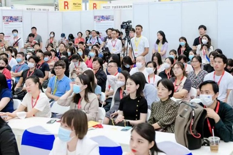 广州国际自有品牌展展会现场图片