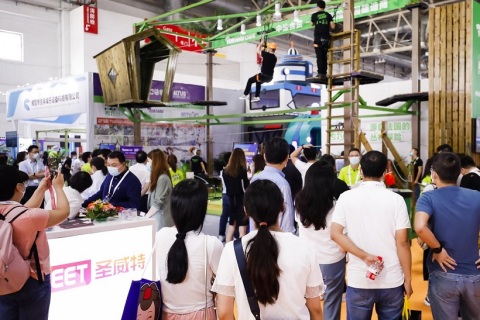 中国主题娱乐展-郑州游乐设施展展会现场图片