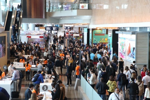 香港玩具展展会现场图片