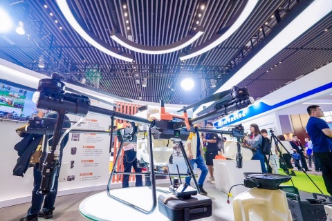 新疆国际农业机械博览会展会现场图片