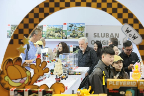 香港玩具展展会现场图片