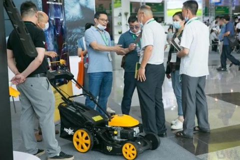 中国（南京）国际园林绿化产业及户外动力设备展展会现场图片