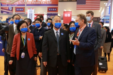 青岛渔博会展会现场图片