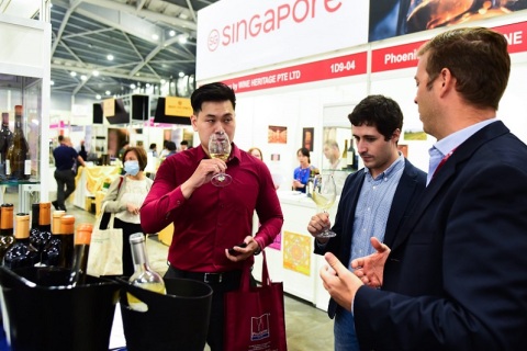 香港葡萄酒、红酒及烈酒展览会展会现场图片