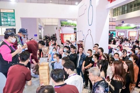 中国高端酒展览会-济南中酒展展会现场图片