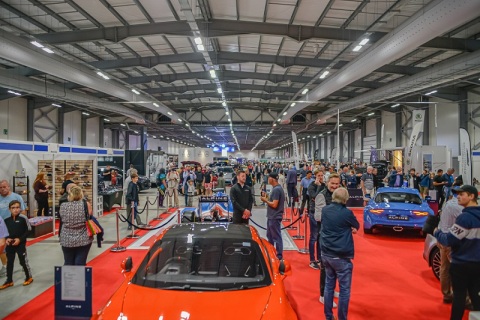 英国车展展会现场图片
