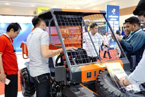 印尼客车及商用车展览会展会现场图片