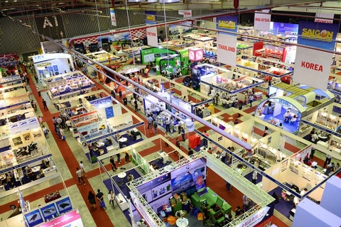 越南胡志明汽配及摩托车配件展览会展会现场图片