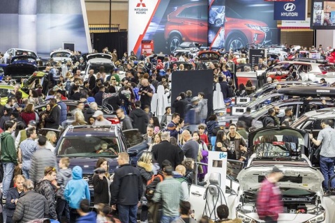 加拿大多伦多国际汽车、电动车展览会展会现场图片