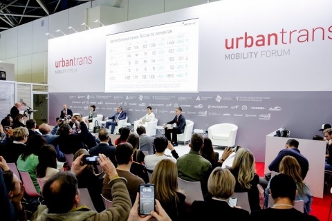 俄罗斯莫斯科卡车及商用车展览会展会现场图片