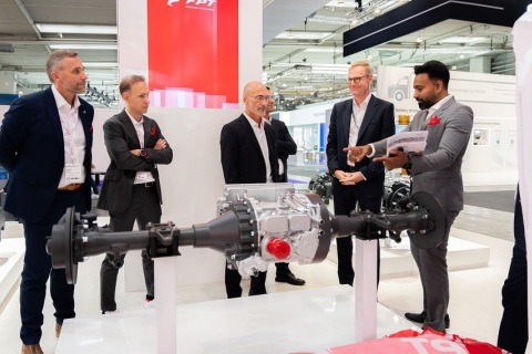 德国汉诺威车展-德国商用车及配件展iaa展会现场图片