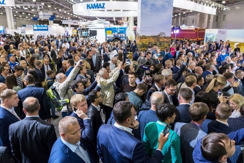 俄罗斯莫斯科卡车及商用车展览会展会现场图片