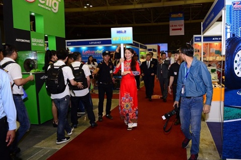 越南胡志明汽配及摩托车配件展览会展会现场图片