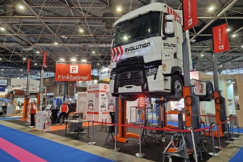 法国里昂卡车、商用车及重型车辆配件展览会展会现场图片