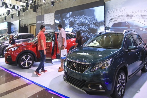 孟加拉达卡汽车、电动车展展会现场图片