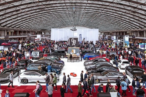 荷兰车展IAMS展会现场图片