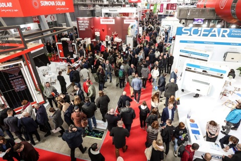 波兰国际太阳能光伏展展会现场图片