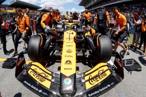 英国国际赛车展展会现场图片