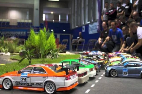 哈萨克斯坦努尔苏丹国际车展展会现场图片