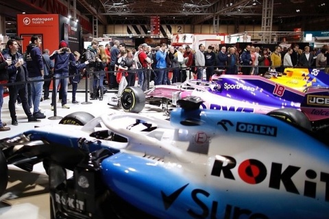 英国国际赛车展展会现场图片