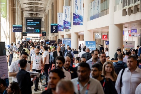 中东迪拜汽配展览会展会现场图片