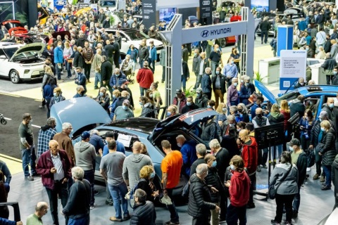 加拿大蒙特利尔电动车展览会展会现场图片