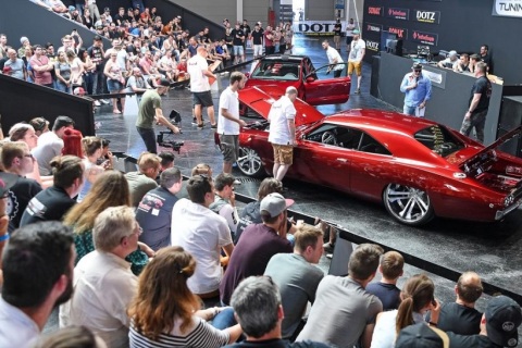 德国腓特烈港改装车展览会展会现场图片