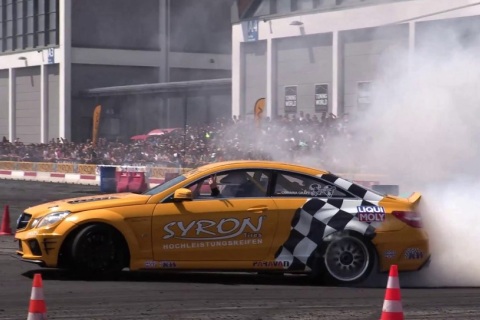 德国腓特烈港改装车展览会展会现场图片