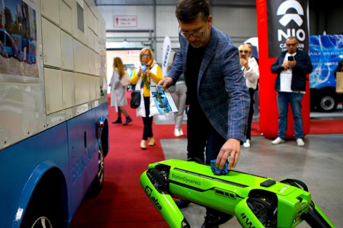 捷克能源、电动车、充电桩展览会展会现场图片