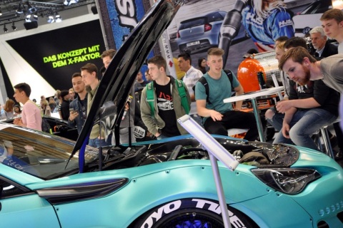 德国腓特烈港改装车展览会展会现场图片