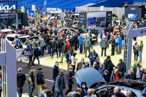 加拿大蒙特利尔电动车展览会展会现场图片