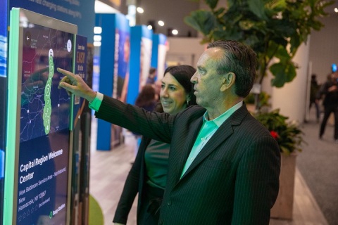 美国新能源电动车及充电桩展EVCS展会现场图片