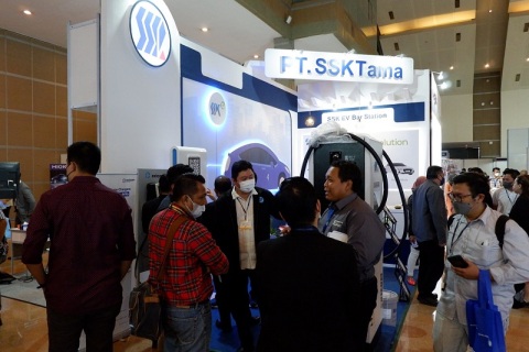 韩国首尔新能源电动车展展会现场图片