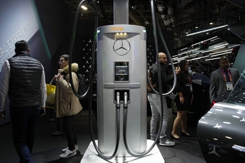 土耳其专业电动车汽车充电站设备贸易展览会展会现场图片