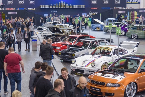 德国腓特烈港改装车展览会展会现场图片