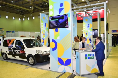 俄罗斯莫斯科太阳能光伏展-俄罗斯新能源电动车展展会现场图片