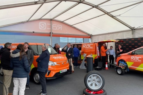 加拿大温哥华电动车及储能展览会展会现场图片