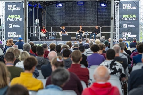 英国电动车及储能展览会展会现场图片