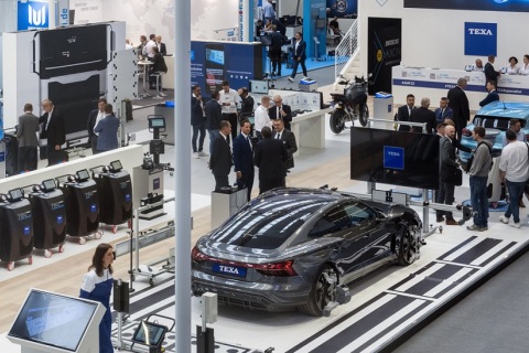 德国法兰克福汽车配件、维修保养及售后服务展览会展会现场图片