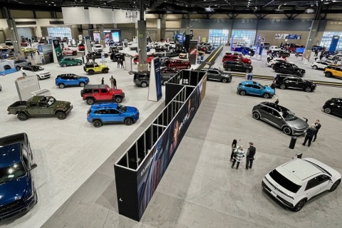 沙特利雅得电动汽车展览会展会现场图片