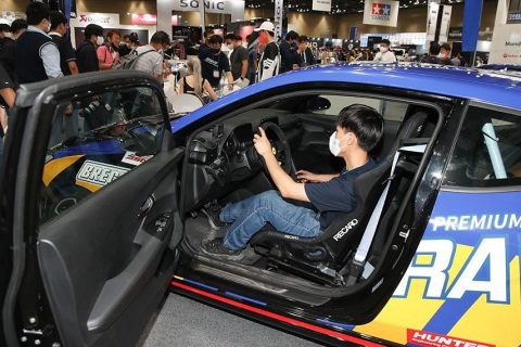 韩国首尔汽配及改装车展览会展会现场图片