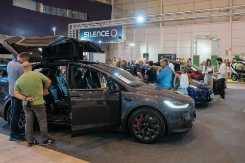 葡萄牙新能源车及电动汽车展览会展会现场图片