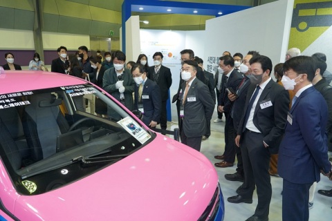 韩国首尔新能源电动车展展会现场图片