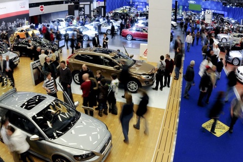 加拿大蒙特利尔电动车展览会展会现场图片