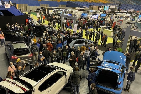 加拿大温哥华电动车及储能展览会展会现场图片