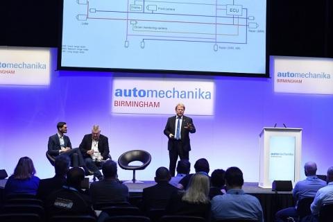英国伯明翰汽车配件展览会展会现场图片