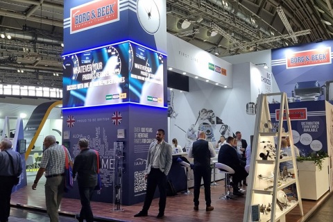 英国伯明翰汽车配件展览会展会现场图片